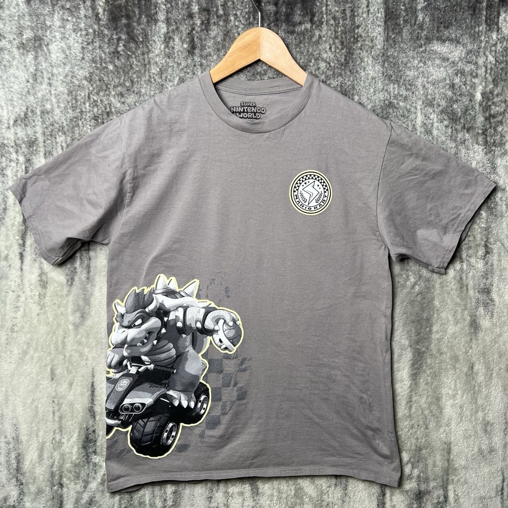 Universal Studios Super Nintendo World Bowser Mario Kart T-Shirt Size‎ Medium
